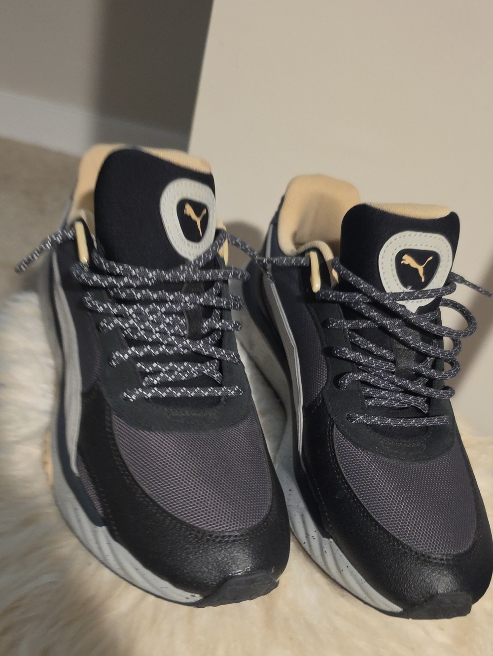 Puma Wild Rider Winter in "Black Ebony".